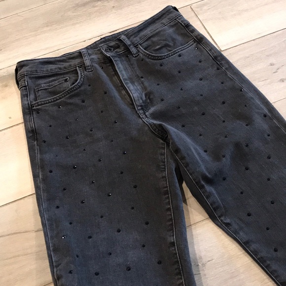 h and m black skinny jeans